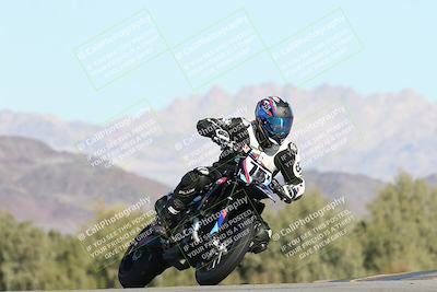 media/Dec-04-2025-Racers Edge (Thu) [[5ebc9f124d]]/3-B Group/4-Session 2 (Turn 9 Entry)/